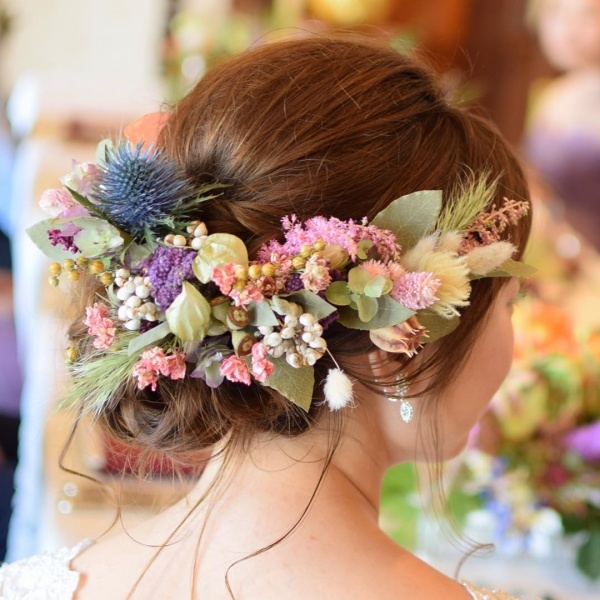 結婚式や成人式、イベントでこだわりのお花の髪飾り