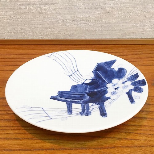 神戸・元町の着物専門店 丸太やの情景 ピアノの器で音楽に浸るお家時間を♪