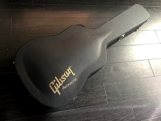 gibson acoustic case 202010