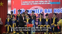 2021年4月ベトナムの卒業式1